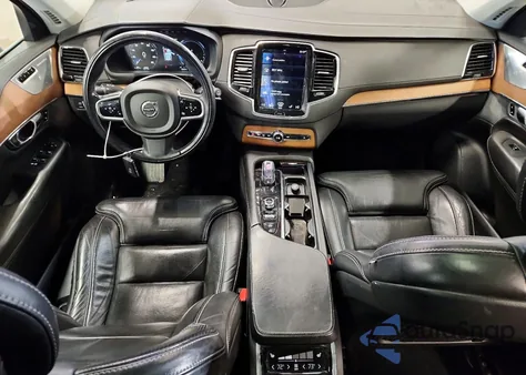 2016 Volvo Xc90 T8 z USA, uszkodzony, nr VIN YV4BC0PL8G1078964